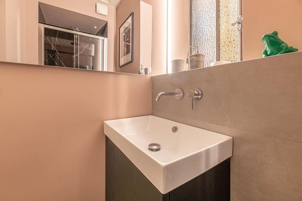 Lo Stile Eclettico A Milano! Appartement Milan